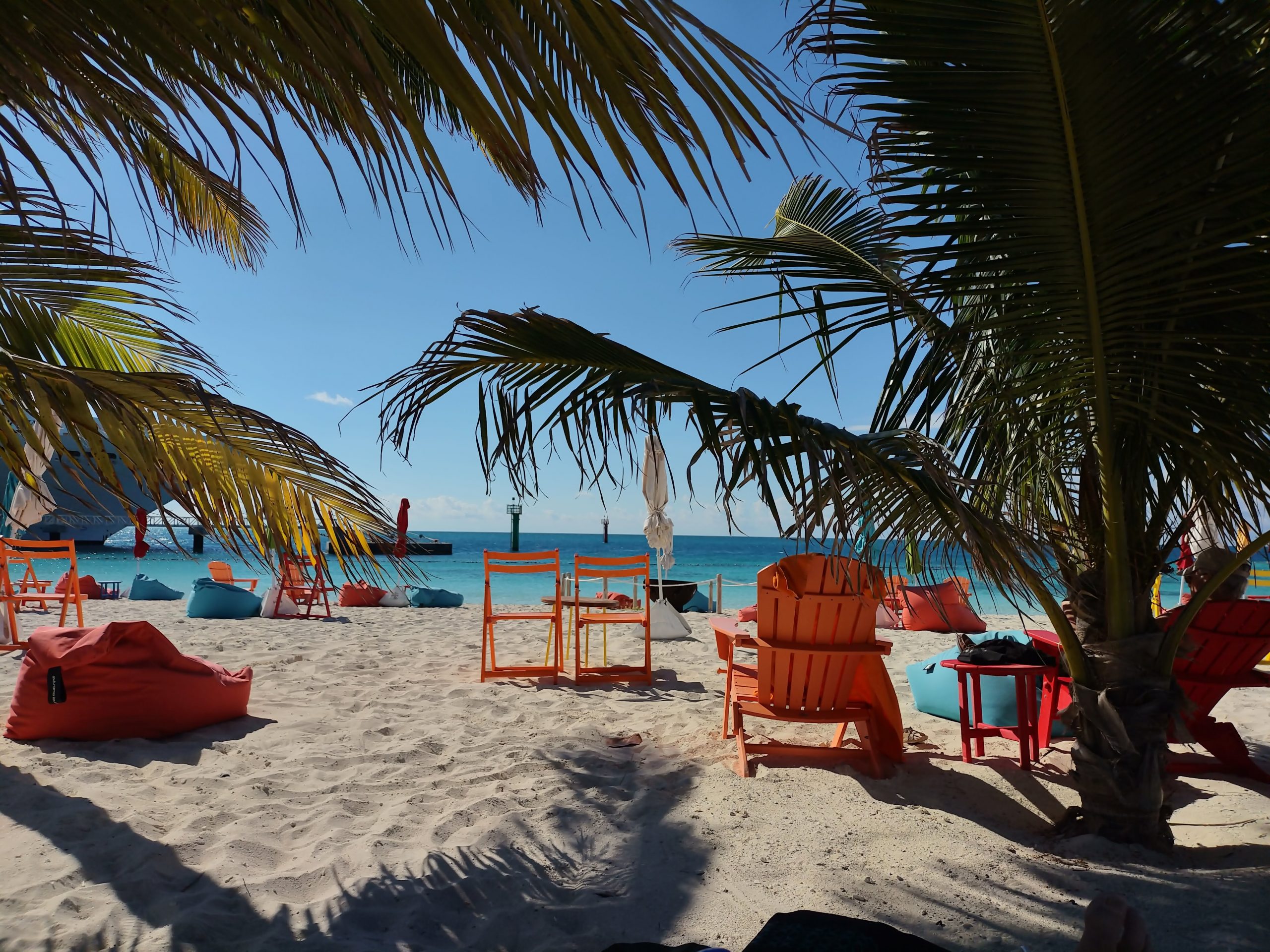 Comparing and Contrasting Ocean Cay  MSC Marine Reserve with RCL’s Perfect Day CocoCay